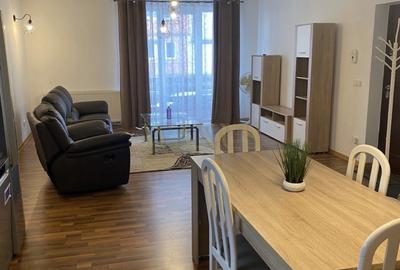 Apartament 3 camere, decomandat, etaj 1, zona Nord - 1