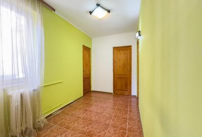 Apartament de vânzare cu 4 camere in Tomis Nord, Vedere parc, etaj 1 - 10