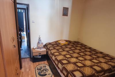 Vand apartament 4 cam. ,Topoloveni, etaj 1, ultracentral, langa Profi - 8