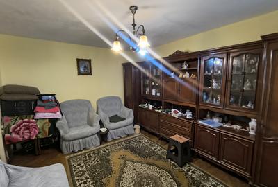 Apartament cu 3 camere decomandat, mobilat în ICIL