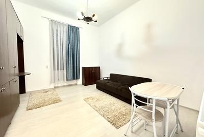 Garsonieră semidecomandată, mobilată în Complex Studențesc