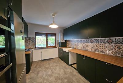 Duplex cu 4 camere în Iancu Nicolae