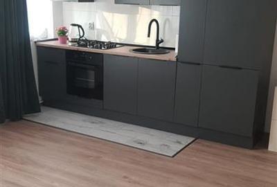 Apartament cu 2 camere decomandat, mobilat în 13 Decembrie