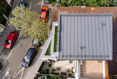 CASA DEOSEBITA IN ZONA REZIDENTIALA - PLANTELOR - MANTULEASA - ARMENEASCA - 19