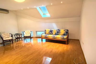 Vila Breaza  213Mp , teren 419mp , zona centrala , comision 1,5% - 20