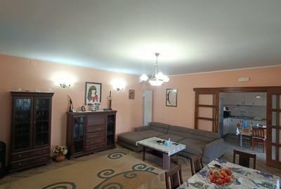 Casă cu piscină, modernă la curte – sat Fălăștoaca, comuna Comana - 2