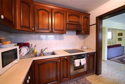 Casa primitoare in cartierul Iosia - 16