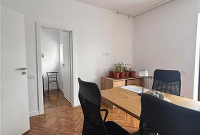 3 Camere, Eroii Revolutiei, Locuinta sau Birou, Centrala proprie, Parcare, 2 min - 8
