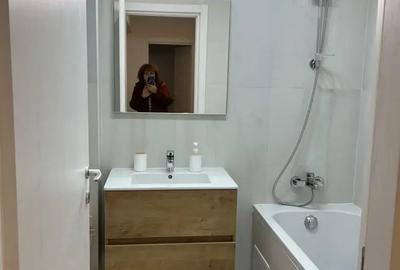 De inchiriat apartament cu 2 camere , Cartierul Solar sector4 - 9
