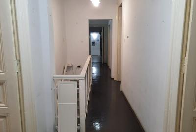 VILA - Parter 5 Camere, 140 mp si Demisol. Zona Ecaterina Teodoroiu. - 4