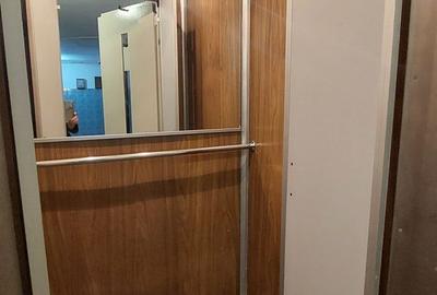 TITAN, apartament 2 camere decomandat, et.3, metrou 1 Decembrie - 17