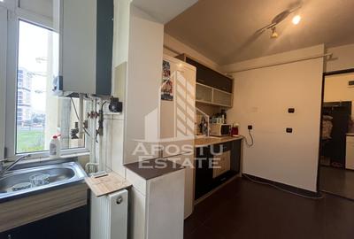 Apartament 3 camere, 2 bai, 2 balcoane, etaj intermediar,Soarelui - 3