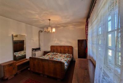 Resita Casa 5 Cam D-P-Etj.1 si Curte - 4