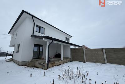 Duplex cu 3 camere la cheie, teren 270 mp, perete dublu - Sanandrei - 1