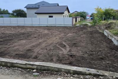 Teren de vanzare 700 mp central Odobesti - 4