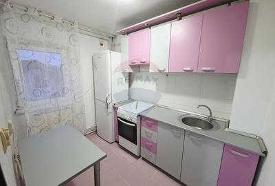 Apartament cu 1 camere de vânzare  Zona Carpați, Piatra Neamț - 4