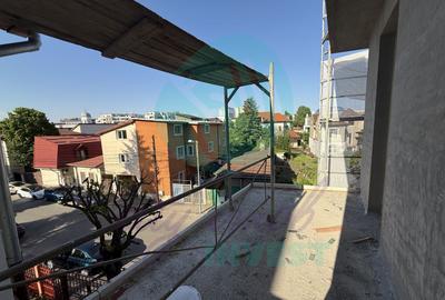 Bloc NOU langa parc si metrou cu loc de parcare si boxa - 16