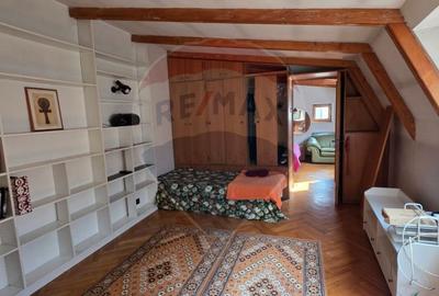 Casa interbelica de vanzare metrou 1 Mai, cu potential - 19