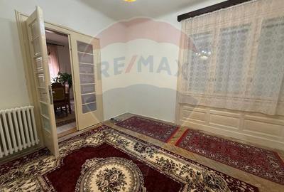 De vânzare  casǎ 5 camere și acces auto Ultracentral - 4