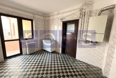 VANZARE 4 CAMERE | CIRCULAR | BOXA | ZONA PIATA ION MIHALACHE - 9