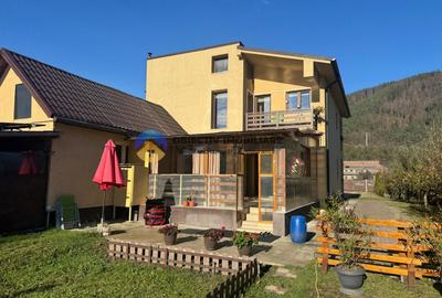 Casa si teren langa lacul Pangarati , mobilata si utilata - 6