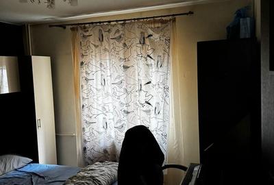 Apartament cu 3 camere , str. Bozieni - 15