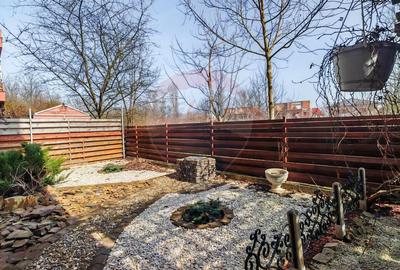 Apartament cu 2 camere semidecomandat, mobilat în Nord