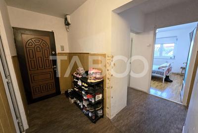 Apartament decomandat de vanzare 3 camere 2 bai pivnita Turnisor Sibiu - 14