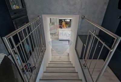 Casă / Vilă Săsească cu 6 camere de vânzare in Vulcan, Brasov - 18