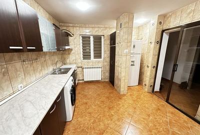 Tineretului Metrou - 8