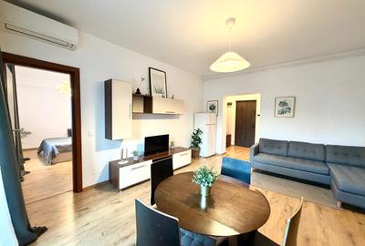 Piata Muncii / Apartament Mobilat / Bloc 2010 / Centrala Proprie - 2