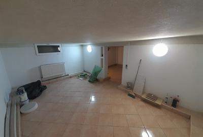 GARSONIERA PARTER INALT,zona Panait Cerna - 11
