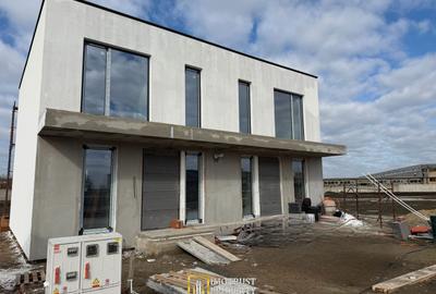 Casă cu 3 camere în Ultracentral