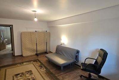 Apartament 3 camere de vanzare, la cheie, etajul 1, boxa si garaj Focsani - 8