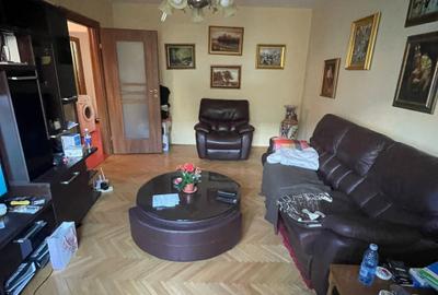 Apartament 3 camere decomandat ,Valea Ialomiței - 1