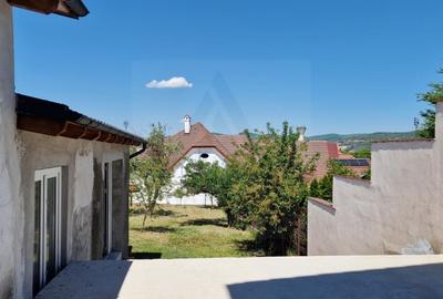Casa P+1+M cu 5 camere teren 486 mp garaj si filigorie in Trei Stejari - 3