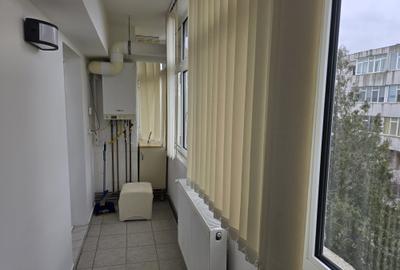 Faleza Nord- Azilul de Batrani , str.Unirii,  3 camere mobilat si utilat - 4