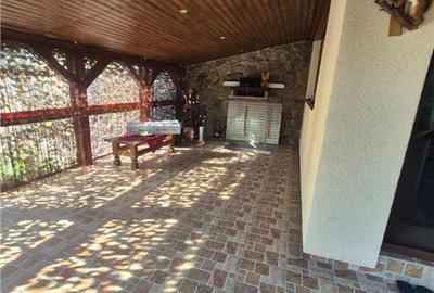 DUPLEX 5 CAMERE - ZONA LINISTITA - TOATE UTILITATILE - GATA DE MUTAT - 14