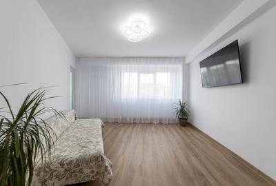 Apartament cu 3 camere decomandat, mobilat în Banat
