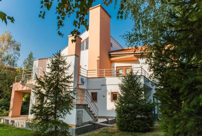 Pipera Stradal, Iancu de Hunedoara,Triana Residence,C-TIE solida,1500 MP Teren