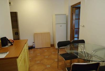 De inchiriat apartament cu 2 camere , Tineretului sector4 - 7