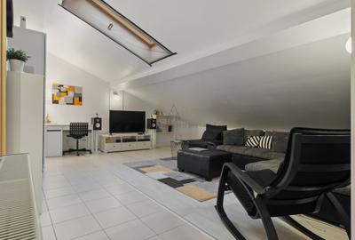 Apartament cu 2 camere semidecomandat, mobilat în Sebastian