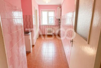 Apartament 2 camere decomandate etaj intermediar cartier Manastur - 4