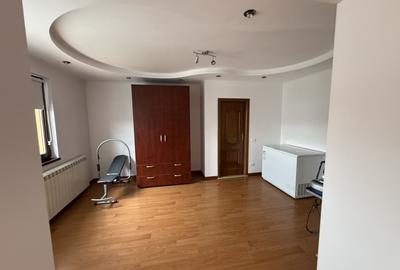 Casă de vânzare | Burdujeni | 417 mp construiți | Teren 1.200 mp - 8