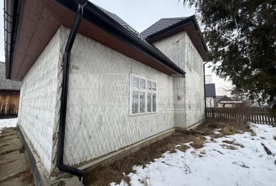 Proprietate de vânzare cu două case | Teren 1.500 mp | Bivolărie - 19