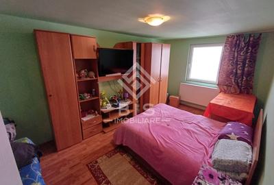 Casă 4 camere, Bd-ul. Independenței - 4