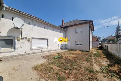 Casa si spatiu comercial, 5 camere, 415mp teren, Centru