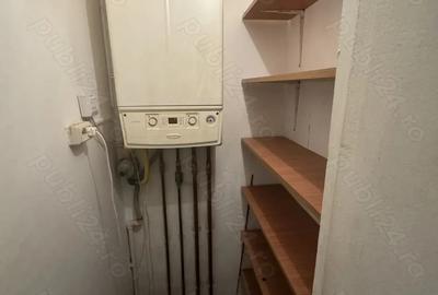 De vanzare apartament 2 camere Bartolomeu - 3