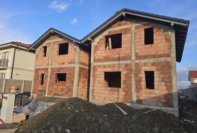 Duplex modern în Moșnița Nouă Comision 0% - 2
