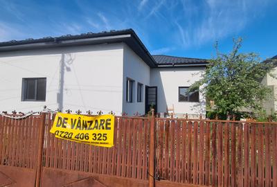 Se vinde casa individuala  100000 euro. - 1